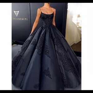 Beautiful Prom, Evening or Ball gown!!